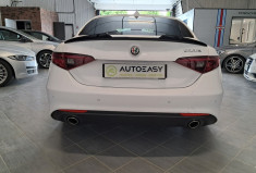 Alfa Romeo Giulia  2.2 JTD 180 SUPER AT8 - SUPERBE - ENTRETIEN - GTIE 