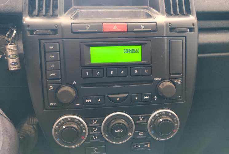 Land-Rover FREELANDER 2 2.2 TD4 S 4x4 160ch 2ème main véhicule Français entretien complet réseau