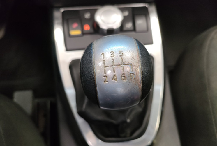 Land-Rover FREELANDER 2 2.2 TD4 S 4x4 160ch 2ème main véhicule Français entretien complet réseau