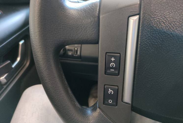 Land-Rover FREELANDER 2 2.2 TD4 S 4x4 160ch 2ème main véhicule Français entretien complet réseau