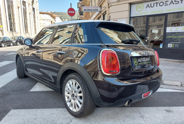 Mini Mini COOPER 1.5 i 136 ch  5 portes RED CHILI CAMERA TOIT OUVRANT ...