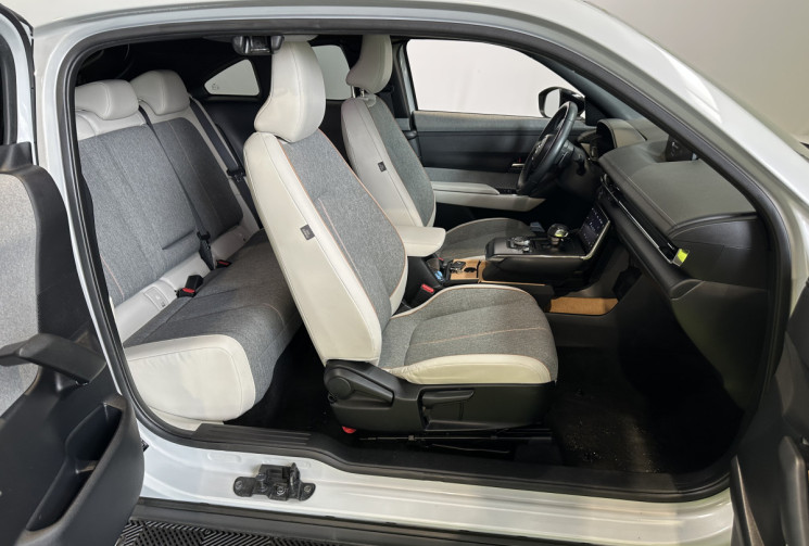 Mazda MX-30 e-Skyactiv 143 ch First Edition M Confidence
