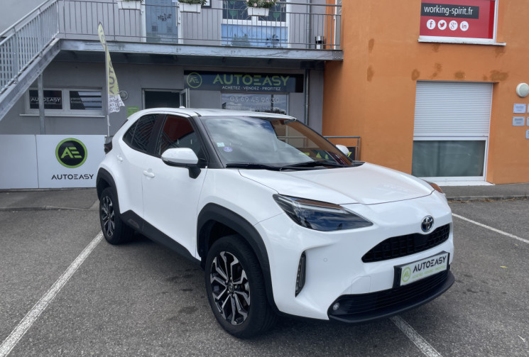 Toyota Yaris Cross  116h Design AWD-i MY21  4 ROUES MOTRICES