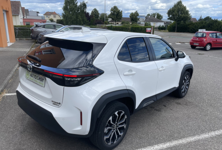 Toyota Yaris Cross  116h Design AWD-i MY21  4 ROUES MOTRICES