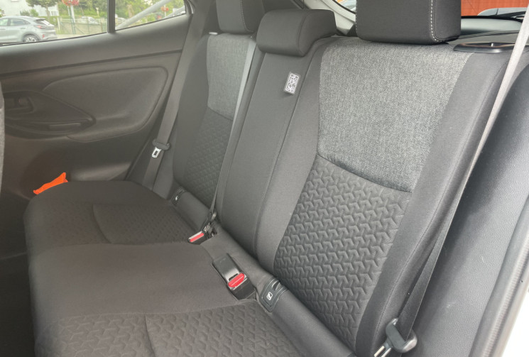 Toyota Yaris Cross  116h Design AWD-i MY21  4 ROUES MOTRICES