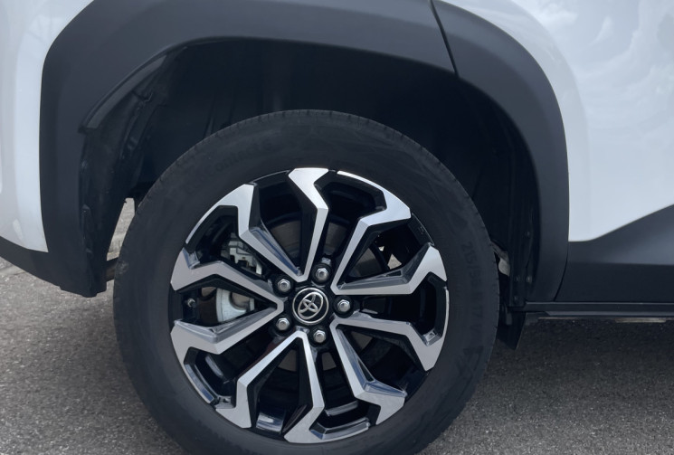 Toyota Yaris Cross  116h Design AWD-i MY21  4 ROUES MOTRICES