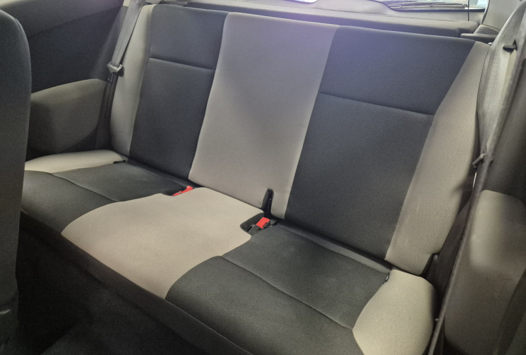 Renault Clio III 1.2 i 65 cv Authentique