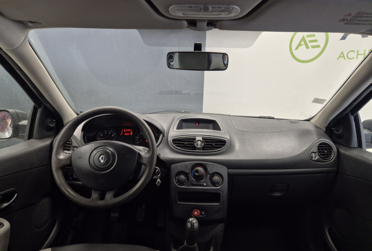 Renault Clio III 1.2 i 65 cv Authentique