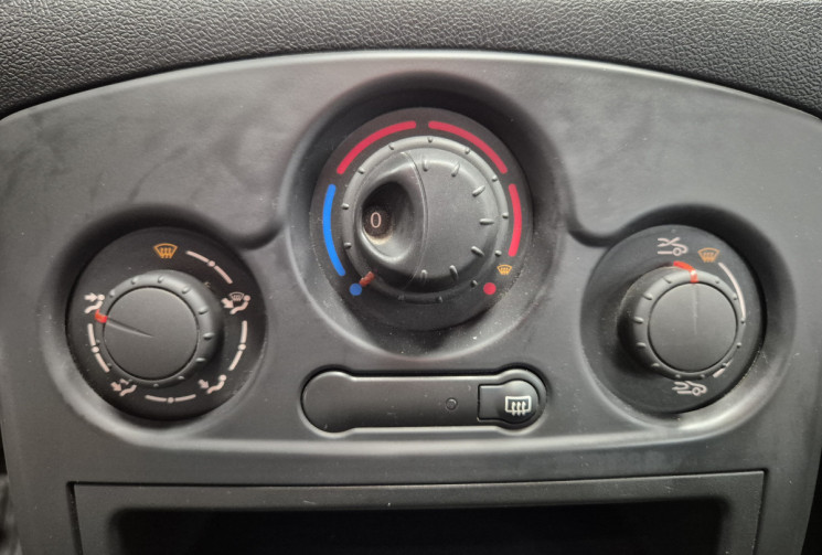 Renault Clio III 1.2 i 65 cv Authentique