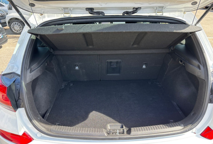 Hyundai i30 i30 1.6 CRDi / 115 ch / DCT-7 Edition Navi