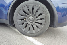 Tesla Model Y Standard RWD