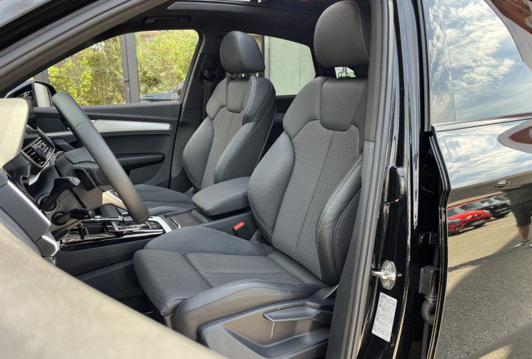 Audi Q5 55 TFSI e 367ch S line quattro S tronic 7 / TOIT OUVRANT / SIEGES CHAUFFANTS / ENTRETIEN OK
