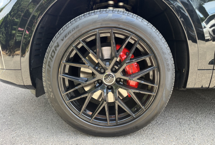 Audi Q5 55 TFSI e 367ch S line quattro S tronic 7 / TOIT OUVRANT / SIEGES CHAUFFANTS / ENTRETIEN OK