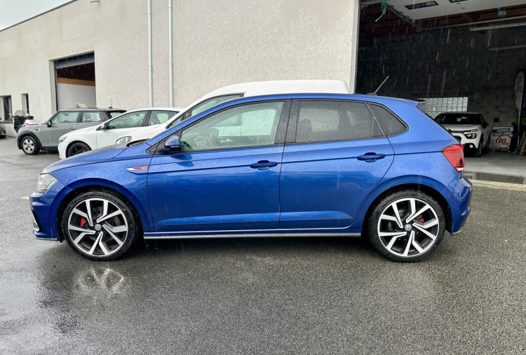 Volkswagen Polo VI GTI 2.0 TFSI DSG6 200 CV BVA