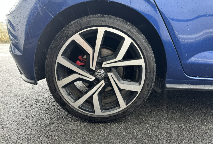 Volkswagen Polo VI GTI 2.0 TFSI DSG6 200 CV BVA