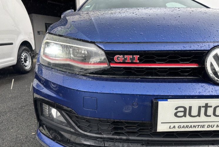 Volkswagen Polo VI GTI 2.0 TFSI DSG6 200 CV BVA