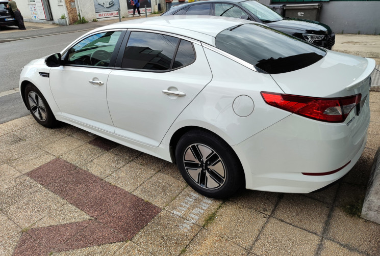 Kia OPTIMA 2.0 HEV Berline  150 cv Boîte auto