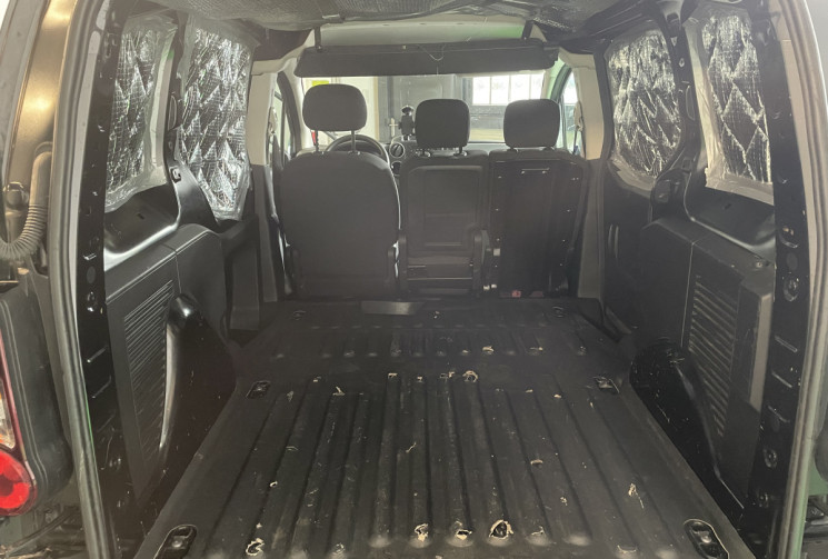 Peugeot Partner Standard 1.6 BlueHDi 75ch Premium (Distri OK)