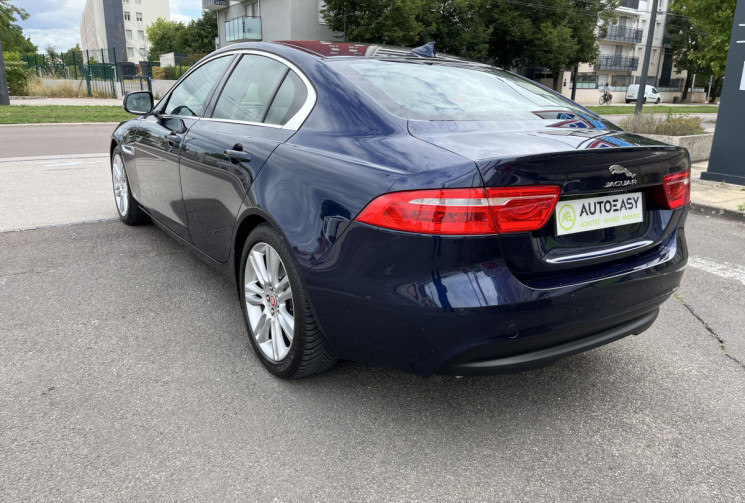 Jaguar XE Berline 2.0 D 163 cv Boîte auto