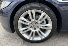 Jaguar XE Berline 2.0 D 163 cv Boîte auto