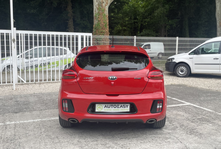 Kia ProCeed 1.6 CRDI 136 GTLINE * Embrayage neuf / GPS /Caméra / Attelage