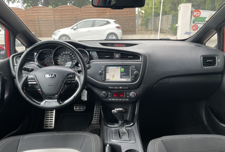 Kia ProCeed 1.6 CRDI 136 GTLINE * Embrayage neuf / GPS /Caméra / Attelage