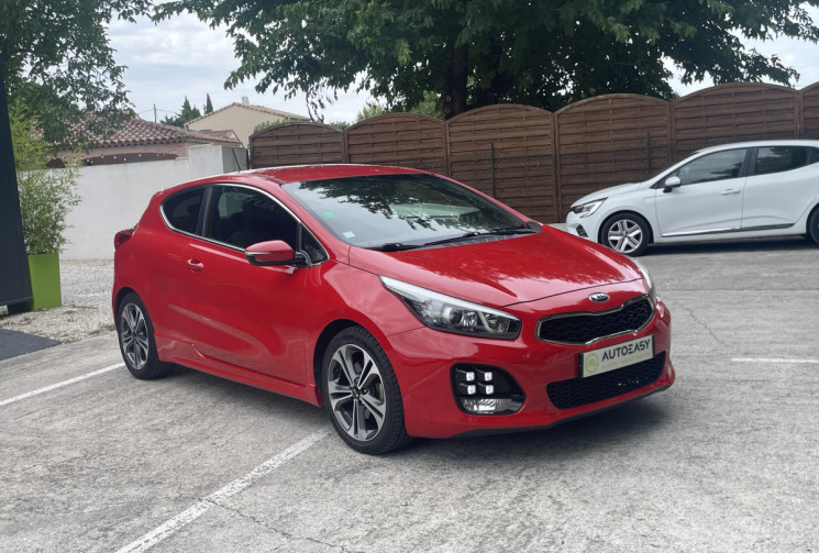 Kia ProCeed 1.6 CRDI 136 GTLINE * Embrayage neuf / GPS /Caméra / Attelage