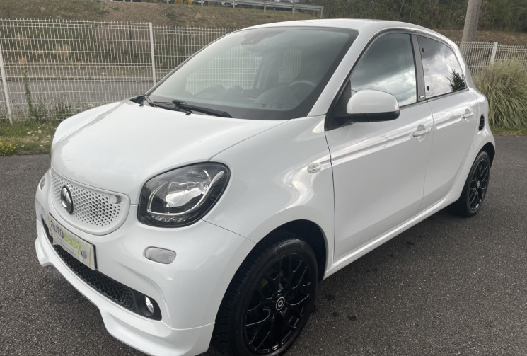 SMART FORFOUR 1.0 12V TWINAMIC S&S 71 CV BVA  PASSION