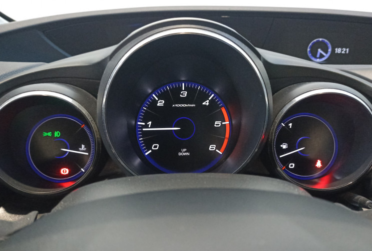 Honda Civic 1.6 i-DTEC 120 ch/Finition Exclusive Navi/Hatchback/Toutes options