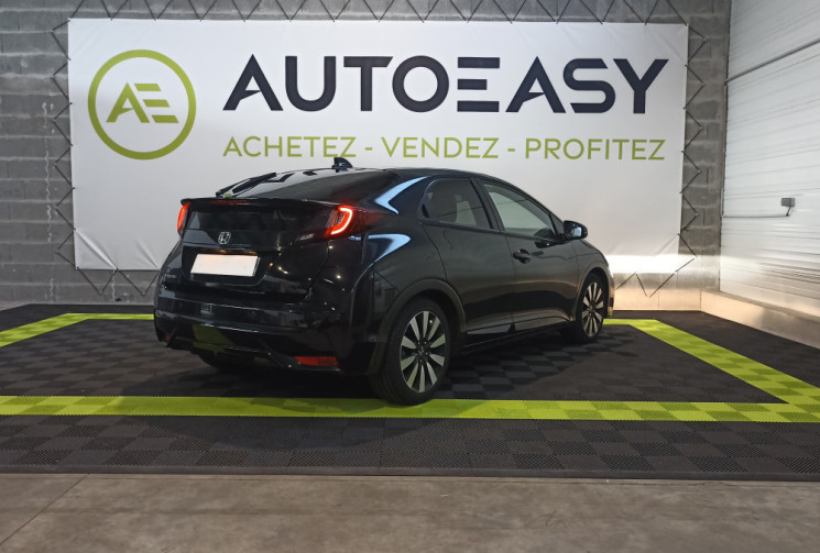 Honda Civic 1.6 i-DTEC 120 ch/Finition Exclusive Navi/Hatchback/Toutes options