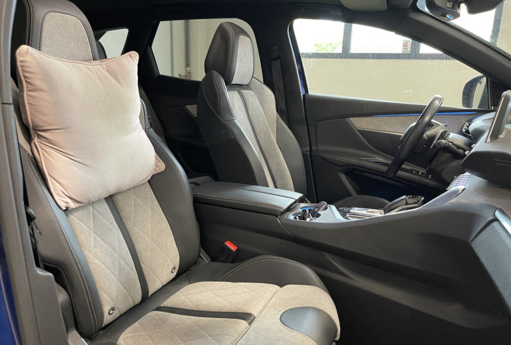 Peugeot 3008 II HYBRID4 300ch Allure e-EAT8