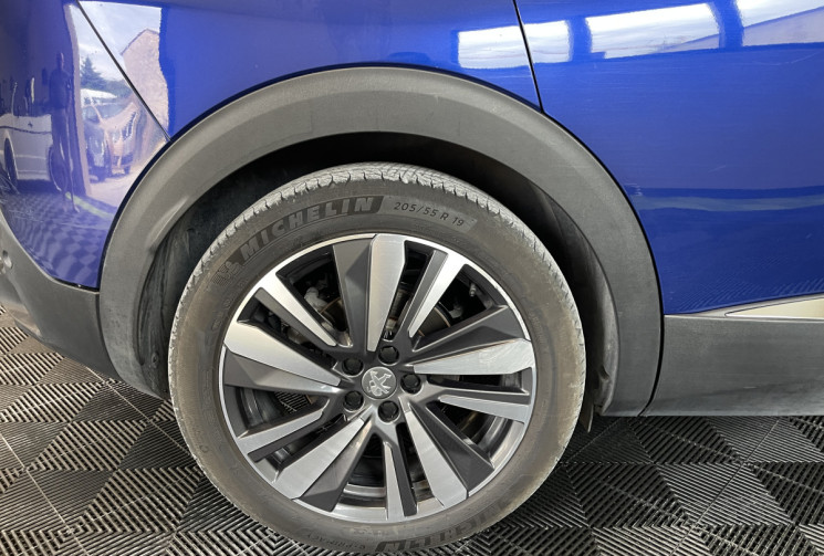 Peugeot 3008 II HYBRID4 300ch Allure e-EAT8