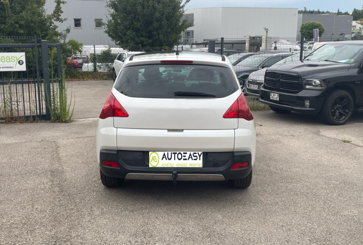 Peugeot 3008 1.6 Bluehdi / 112 CH / ALLURE