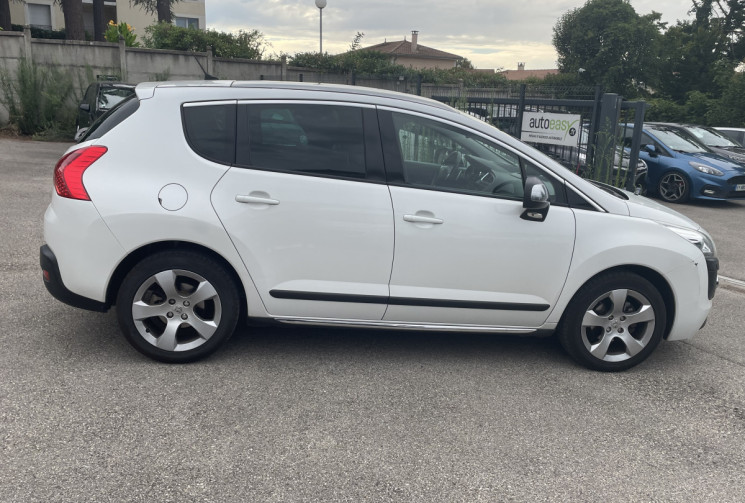 Peugeot 3008 1.6 Bluehdi / 112 CH / ALLURE