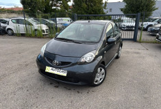 Toyota Aygo 1.0 / 68 ch / Confort / Clim
