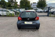 Toyota Aygo 1.0 / 68 ch / Confort / Clim