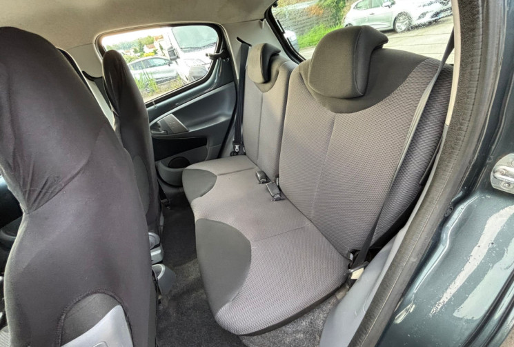Toyota Aygo 1.0 / 68 ch / Confort / Clim