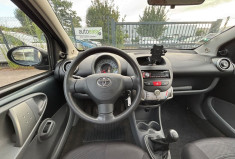 Toyota Aygo 1.0 / 68 ch / Confort / Clim