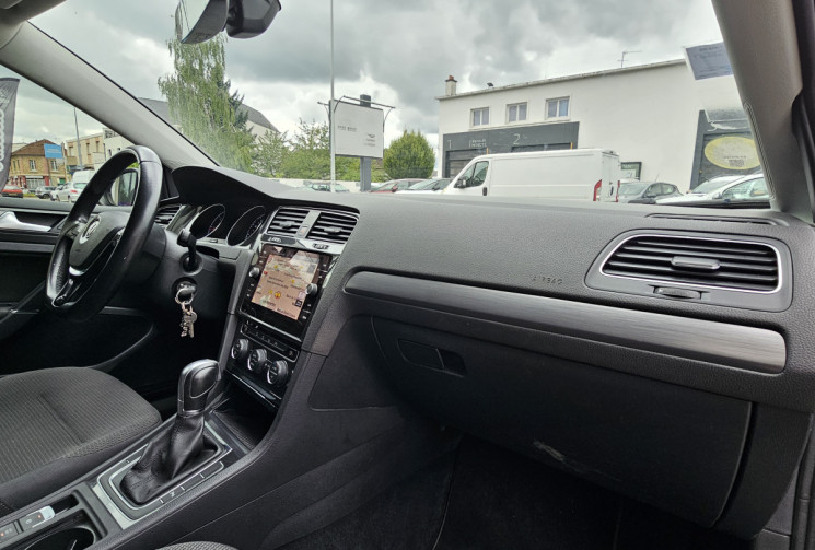Volkswagen Golf VII Phase 2 5 Portes 1.6 TDI 16V Blue Motion DSG7 115 cv Boîte auto