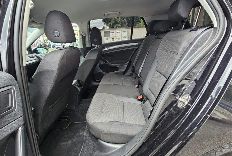 Volkswagen Golf VII Phase 2 5 Portes 1.6 TDI 16V Blue Motion DSG7 115 cv Boîte auto