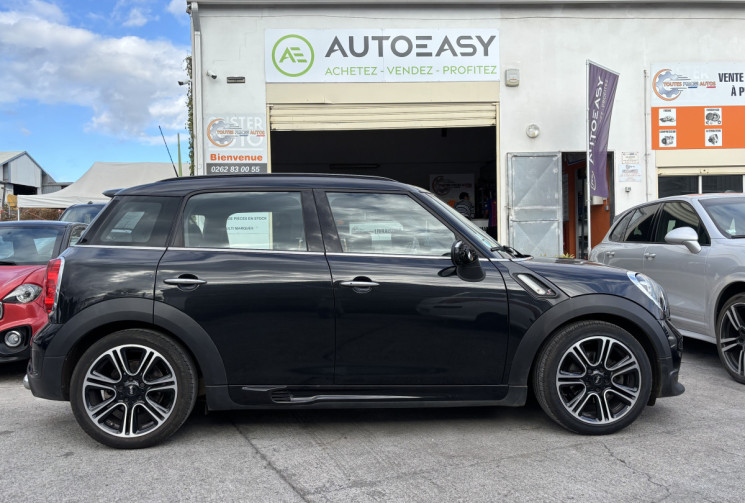 Mini Countryman COOPER SD ALL4 143 JCW