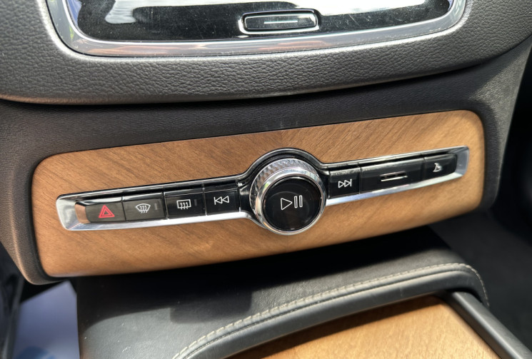 Volvo XC90 2.0 TI 303 + 87 T8 HYBRID PLUG IN INSCRIPTION GREARTRONIC AWD 7 PLACES * ENTRETIEN VOLVO 