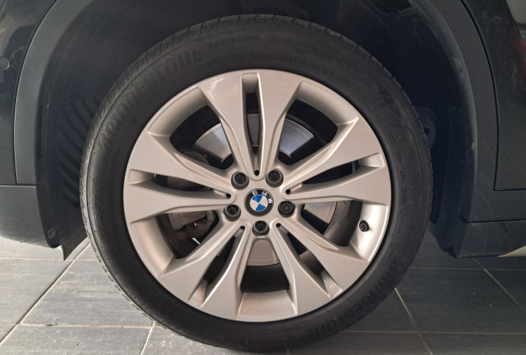 BMW X1 sDrive 2.0 D 190  xLine - TOE - CUIR - NBRS OPTIONS - TBE - SUIVI BMW - GTIE - 