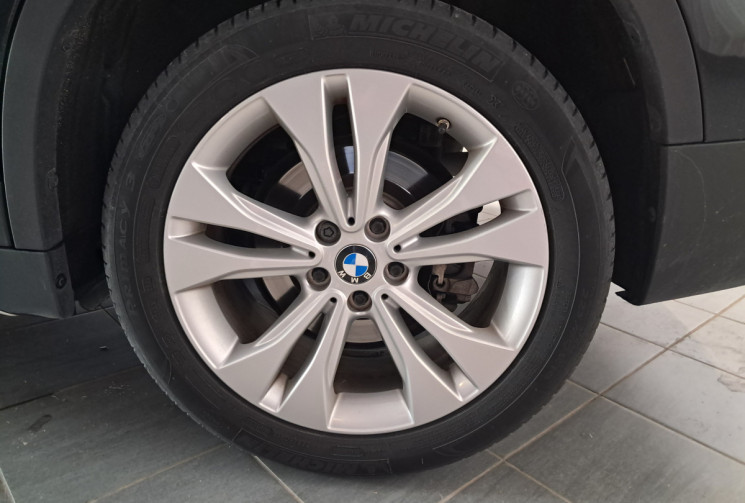 BMW X1 sDrive 2.0 D 190  xLine - TOE - CUIR - NBRS OPTIONS - TBE - SUIVI BMW - GTIE - 