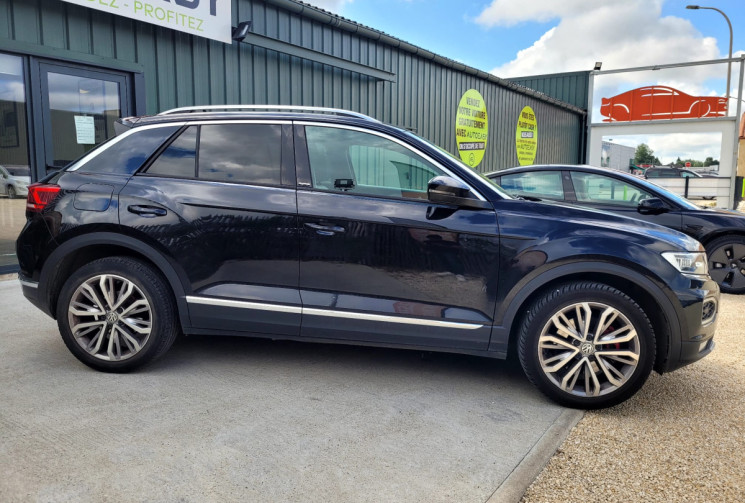 Volkswagen T-Roc 1.5 TSI 150 FIRST EDITION BVM6 DIGITAL COCKPIT