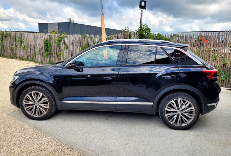 Volkswagen T-Roc 1.5 TSI 150 FIRST EDITION BVM6 DIGITAL COCKPIT