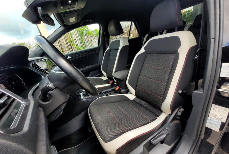 Volkswagen T-Roc 1.5 TSI 150 FIRST EDITION