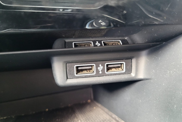 Volkswagen T-Roc 1.5 TSI 150 FIRST EDITION BVM6 DIGITAL COCKPIT