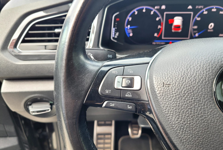 Volkswagen T-Roc 1.5 TSI 150 FIRST EDITION BVM6 DIGITAL COCKPIT