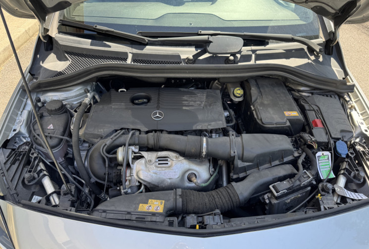 Mercedes Classe B 180 122 ch INSPIRATION 7G-DCT / Carplay  / Camera / Entretien ok / Garantie 6 mois